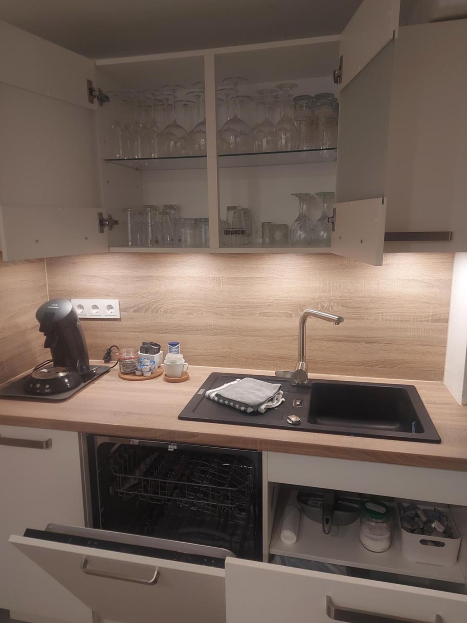 Ruhige, Zentrale Einliegerwohnung Im Kurpark Бад Херсфелд Екстериор снимка